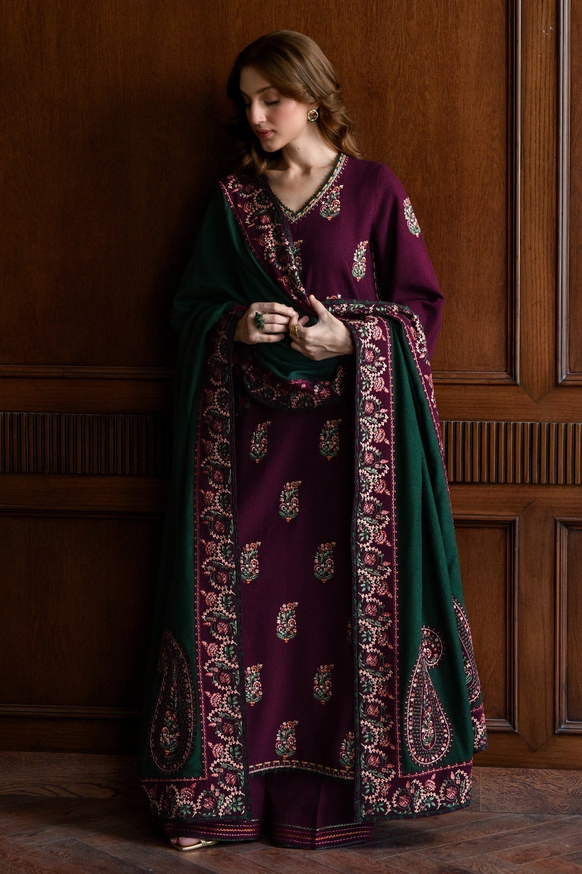3PC LAWN EMBROIDERED SHIRT WITH COTTON NET PRINTED EMBROIDERED DUPATTA AND TROUSER - 520 L
